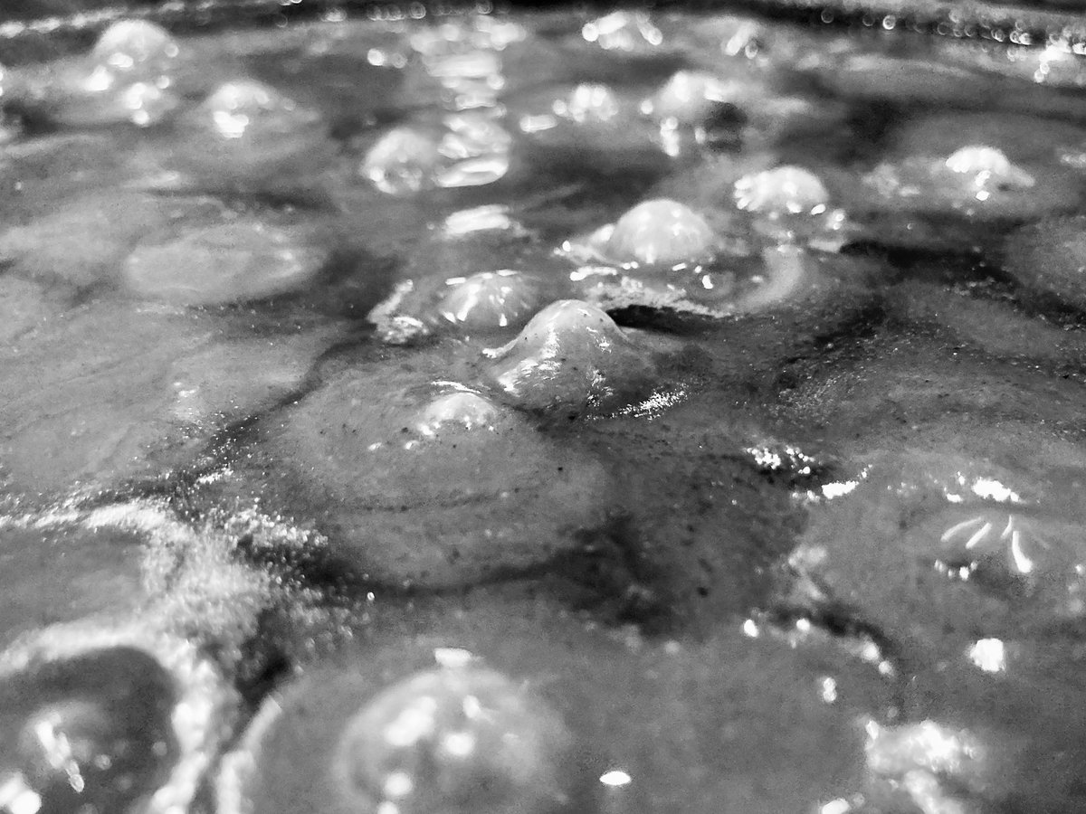 RichMonochrome's tweet photo. Lava #lambtagine #notmybestphoto #sundaylazyday #monochrome https://t.co/bPHRhD0OYU