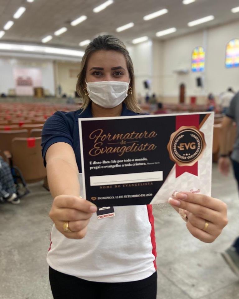 evg_amazonas's tweet photo. Acompanhe mais fotos de como foi a consagração dos evangelistas, juntamente com a formatura dos novos evangelistas que aconteceu neste domingo especial.
â˘
â˘
â˘
â˘
#evgam #consagracao #formatura #manaus #famĂliaevg #iurd #uckg #evgbrasil https://t.co/2Yk3e1UMfO