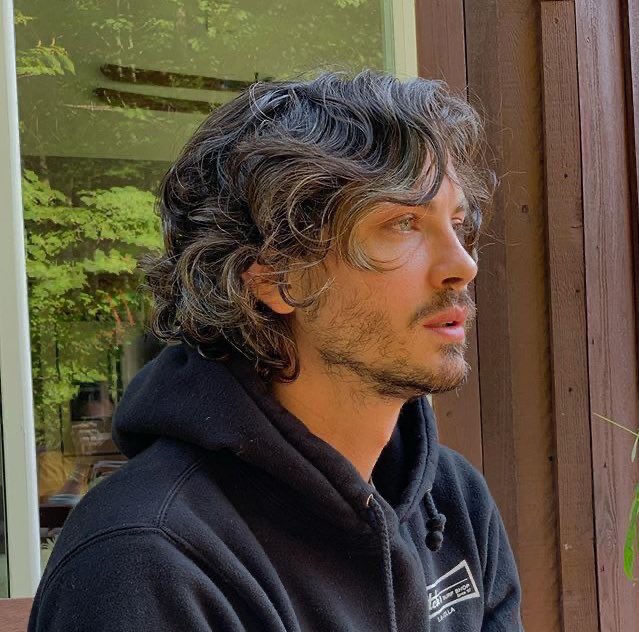 the father, the son and the holy spirit of curly hair 🤤😍