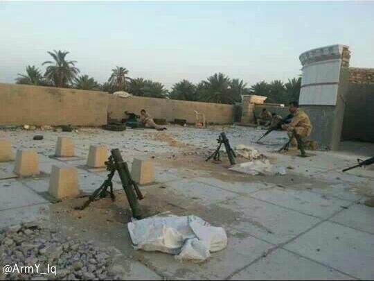 ArmY_Iq's tweet image. لن ننسى دماء شهدائنا الابطال التي روت ارض العراق
وكان لها الفضل الاول والاخير بتحرير ارضنا من دنس الارهاب

#لن_ننسى_تضحياتكم