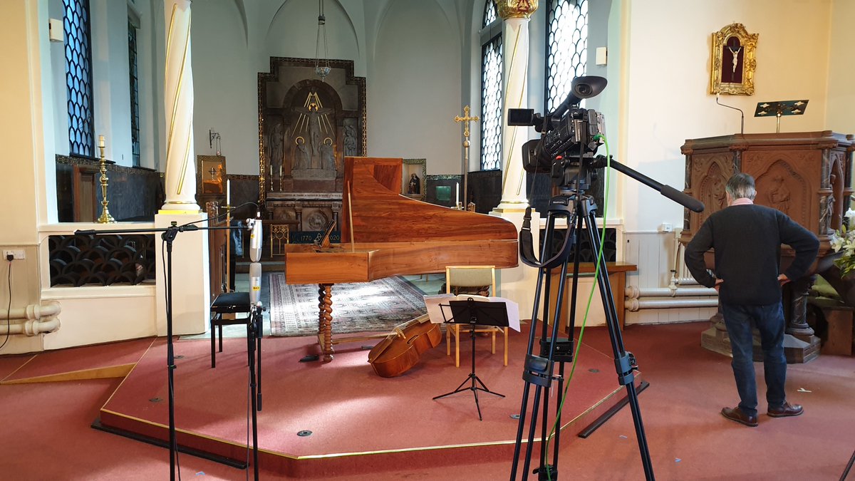 devinemusicman's tweet photo. A lovely "as live" recording of Bach viola da gamba sonatas with superstar #JonathanManson for the Lammemuir Festival. Behind closed doors, but you can watch it from Monday 8pm - tickets at https://t.co/Rtk2afEAIr https://t.co/LbVoJEObMj