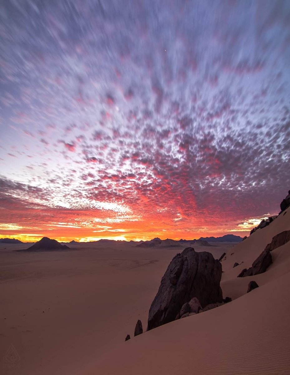 Discover_DZ's tweet photo. Tamanrasset, Algeria. https://t.co/nuYQvK7DZy