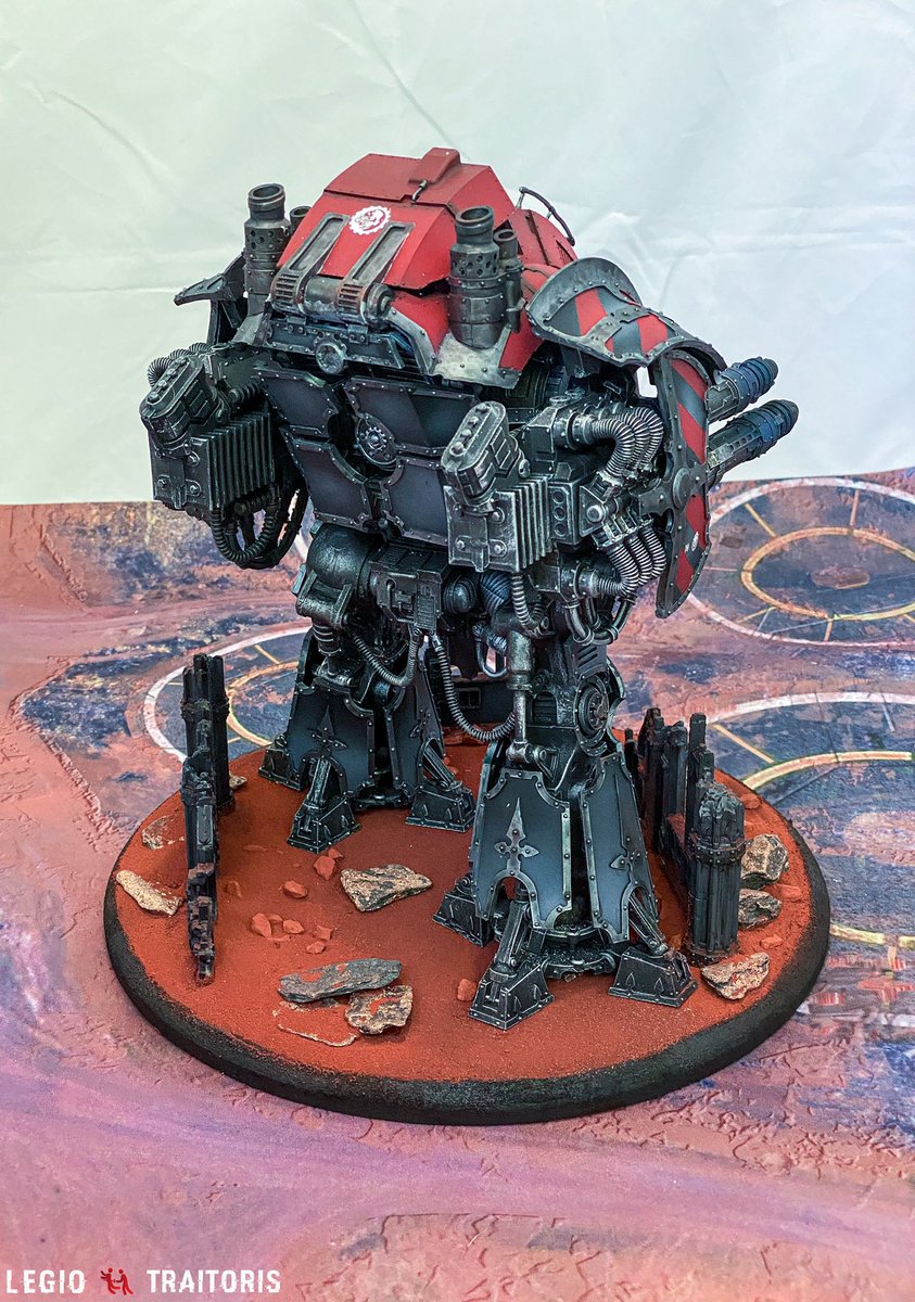 co1856's tweet photo. Acastus Porphyrion on a display base - removed for play. #Warmongers #30K #DarkMechanicum #Warhammer #HorusHeresy #Forgeworld #Knight https://t.co/CbQxV0sx3Y