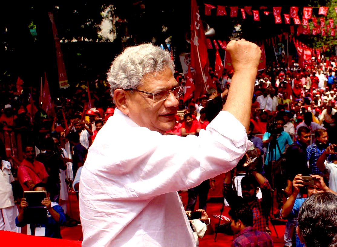 prekan07's tweet photo. சமூக விரோதி, கொலைகாரர்களை உறுப்பினராக்கும் #BJP அறிஞர்கள், ஒடுக்குமுறை, சுரண்டலுக்கு எதிரான போராளிகள் மீது வழக்கு பதிவு செய்கிறது... @cpimspeak #BJPdestroysDemocracy #sitaramyechury https://t.co/OhbEStsYkK