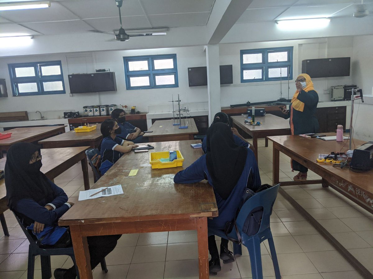 CHSE_HighSchool's tweet photo. Apart from ongoing #online classes, Grade 12 Mocks, grade 11 Physical Classes, dhivehi work collection files, Chemistry Practicals in the labs scheduled for this week.
#NewNormalschooling
#motivatestudents
#keepSocialDistancing
#learningmustcontinue
#weeklyassessments
@MoEdumv https://t.co/hmUE3oIFYA