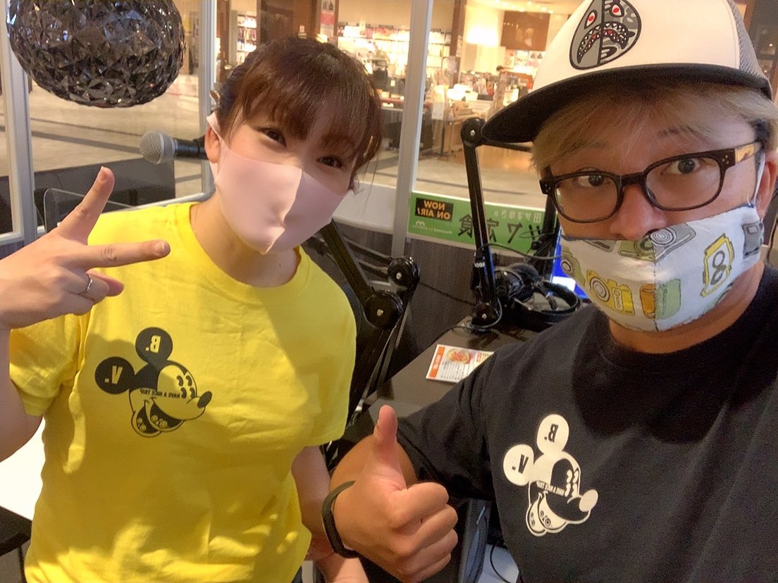 gekikara_miyu's tweet photo. 本日12時〜　#むこうむこうFuntime  生放送。#向日市　フレッシュな情報をお届けします！

今日のゲストは　#SPINSS デザイナー#野村佳祐 さん。

#fmおとくに　#松本みゆき　#ADちゃいか https://t.co/o8keWqcAUG
