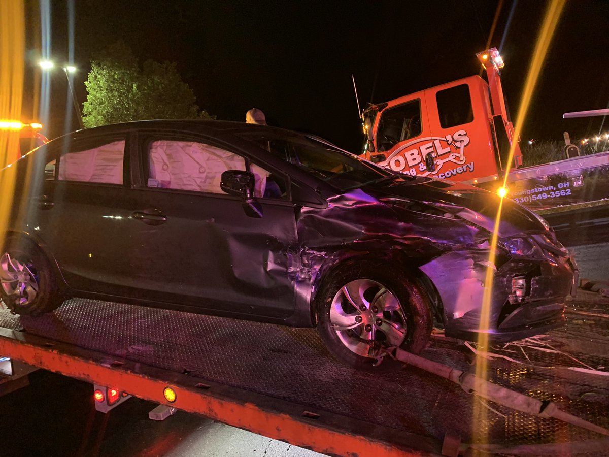 h_texter5's tweet photo. here’s a lil reminder to not drink and drive folks (the guy that hit me was way over the legal limit). Very thankful that I came out of this with just a bruise on my elbow 🙏🏽 https://t.co/ieiYGOZesY
