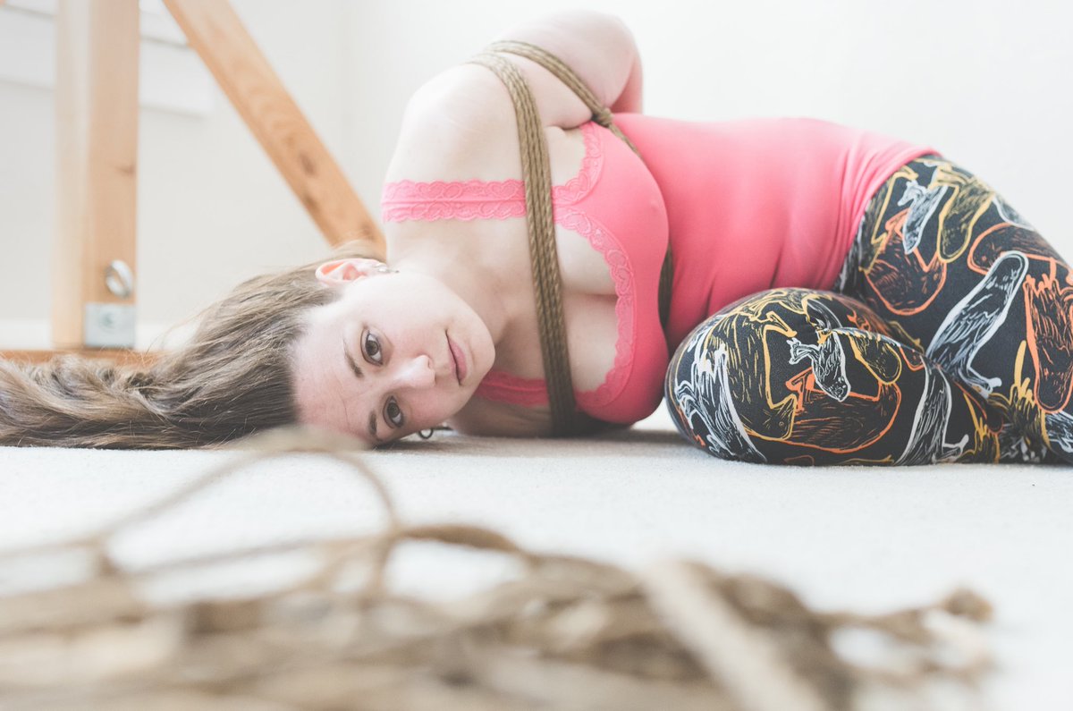 Tom Jute Hanks tweet media