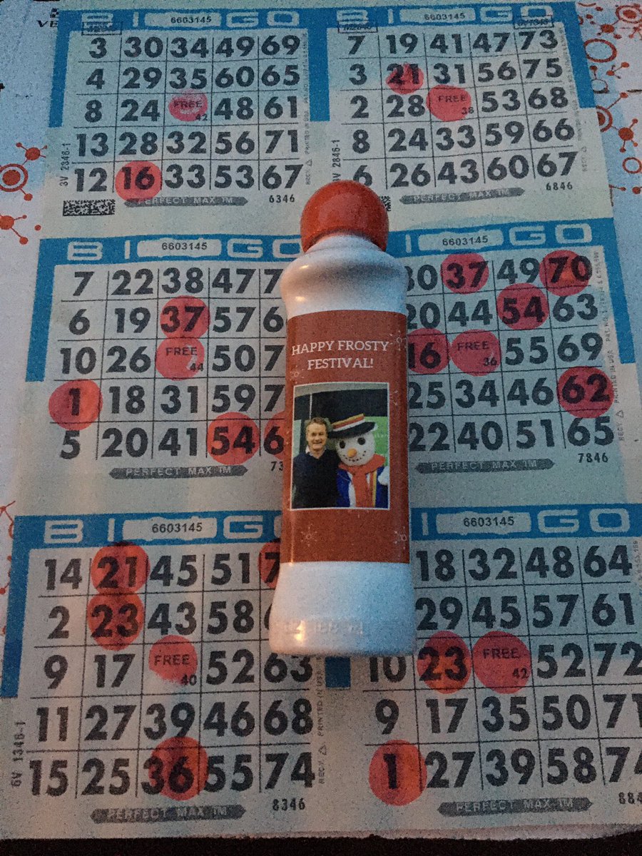 CouncillorPower's tweet image. I knew this bingo dabbler would come in handy someday @SeamusORegan @MPSportAlliance #undertheB #mountpearl #driveinbingo