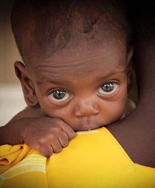 CHELOGARCIA_'s tweet photo. #UnaBellezurita
#DeBebito
#TambienAmo
#ALasPersonas
#DeColorChocolate
#NoAlRacismo
#SomosUnaSolaRaza
#LaHumana
#TodosTenemos
#ElMismoCorazonRojito
#SeamosIncluyentes
#Muakkkkkkkkkkkkkk
#CheloG https://t.co/FQtE4Bh42f