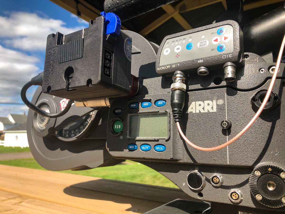 RencherInd's tweet photo. Our forthcoming 150W Lock-on Battery Booster supplies over 6A of power @ 24V from 14.4V batteries.
#35mm #arriflex #sr3 #arriflex416 #arriflex435 #arriflexsr3 #arriflex416plus #setlife #camop #cameraoperator #cinematographer #cinematography #rencherindustries https://t.co/isJMdpf84L
