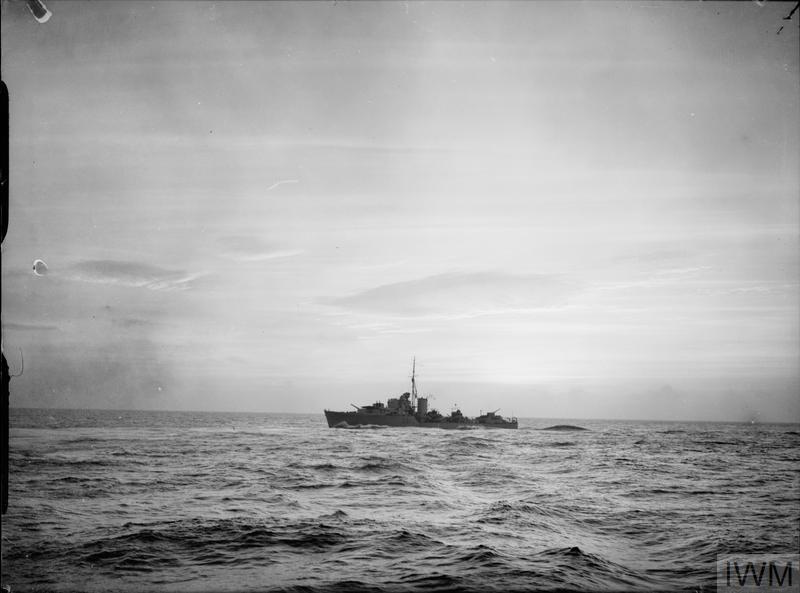 Alongside Adm/Flt Forbes' Home Fleet were another 6 cruisers & 70 destroyers stationed from the Humber to  @HMNBPortsmouth, ensuring the  @RoyalNavy had very powerful forces available to counter any prospective German invasion  #BattleOfBritain
