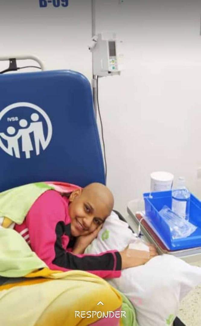ComunasMs's tweet photo. @AlvaradoC_Salud Buenas Tardes Dr Alvarado está niña necesita ayuda por favor contacten a su mamá al 0414-3659213 https://t.co/BGF0RIBiPE