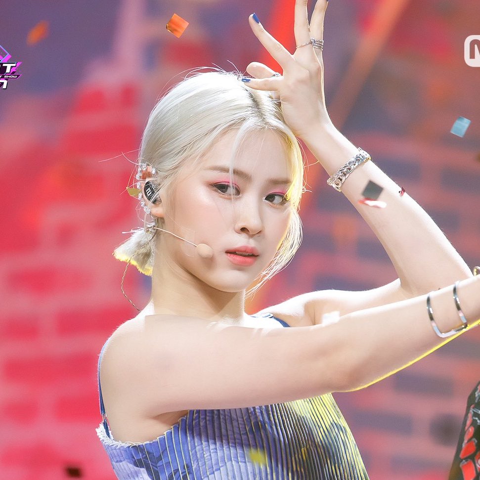 ryuthinker's tweet image. ryujin throughout the eras