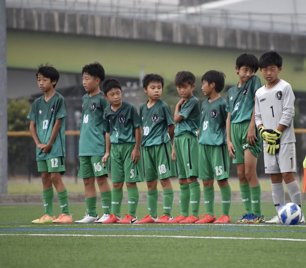 無料でダウンロード グラント サッカー 新座