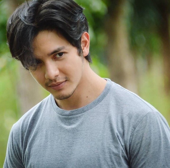 So we r fortunate 2 have met Ethan&Sep&Victor&Franco&Pepe &Tisoy &so on..Each character different,but,as inspiring as d next.  #AldenRichards so impressed,that every time I see/think of a good role,I often think,how would A have done it? #RoadTo10WithALDEN @aldenrichards02 