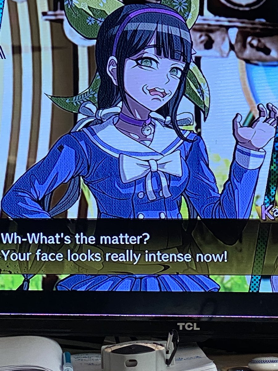 HER FACE IM FUCKING DYING