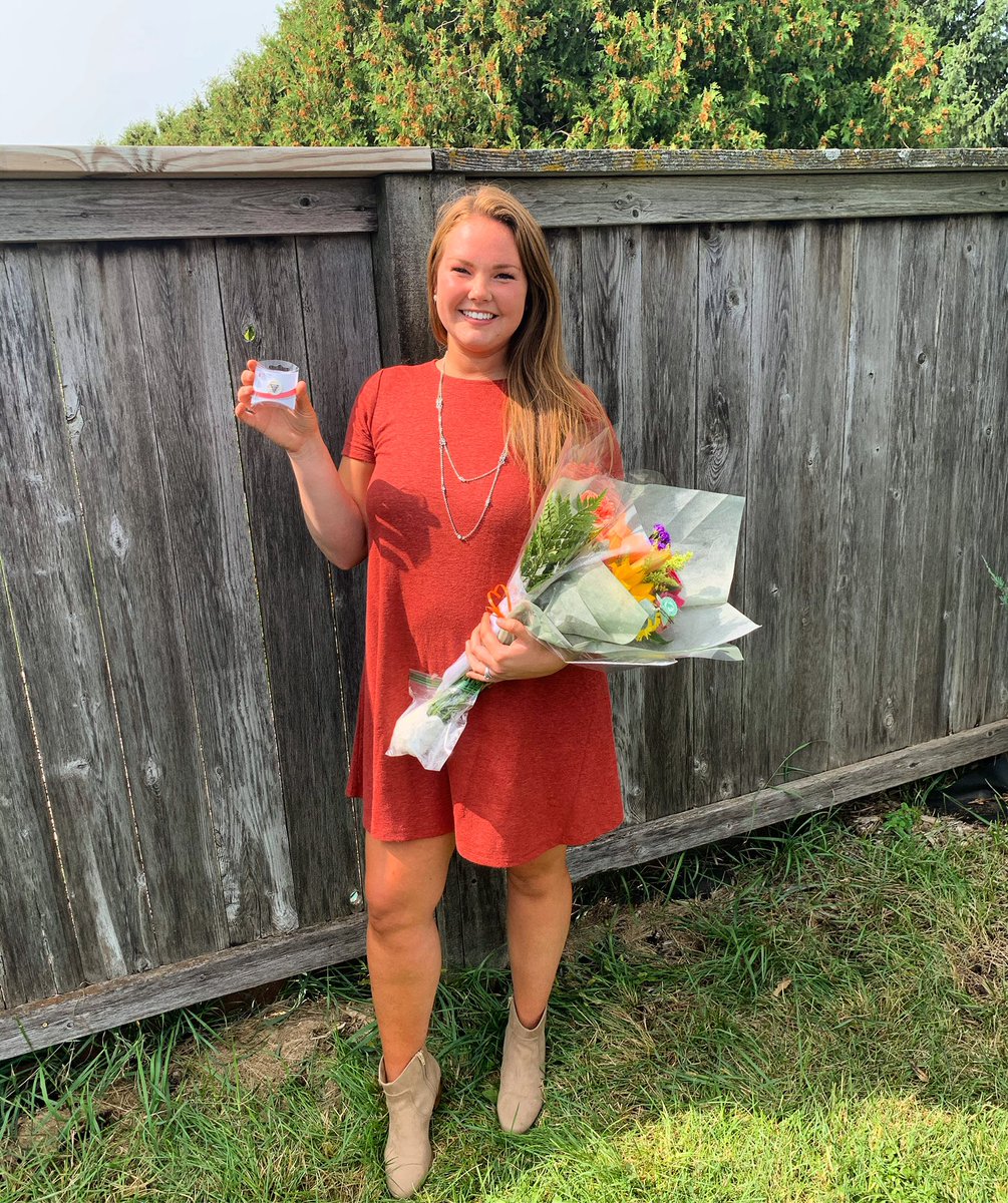 NicoleSimmerman's tweet photo. 4 years in the making &amp; one step closer to becoming a licensed PTA! 🎓. I cannot wait to begin my career in the wonderful word of PHYSICAL THERAPY ￼doing what I love! https://t.co/zAfDGtodRe