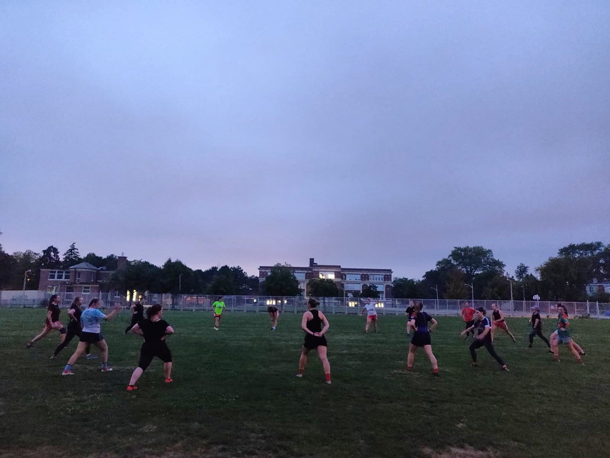 StPatsToronto's tweet photo. Sun sets on another season for St.Pats GAA. Not the season we had planned for, but lots to look forward to for the remainder of 2020, including our annual golf tournament ๐๐ป So if you are interested in joining donโt let a little thing like no ball deter you ๐๐ป #stpatsto https://t.co/KT7oKXCeWP
