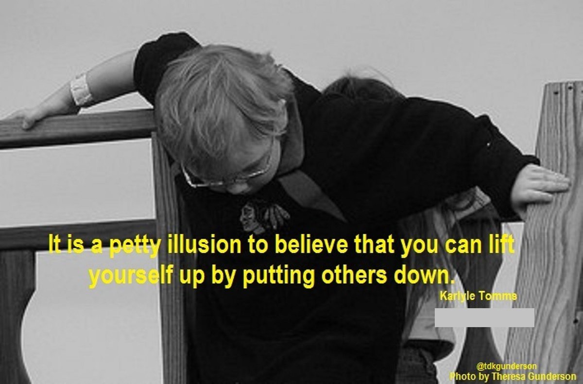 Karlyle_Tomms's tweet photo. #liftyourselfup #putdowns  https://t.co/new4yBX19U https://t.co/gTEUfo39C7