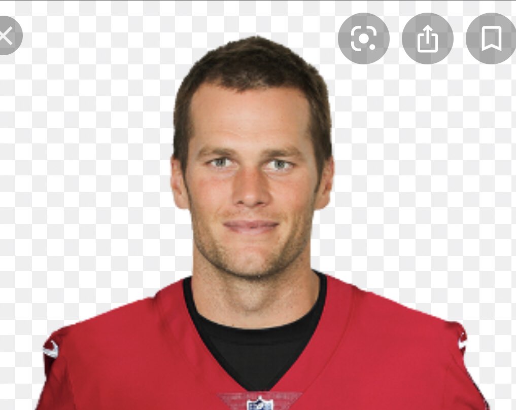 darrell_ash's tweet image. How is it Tom Brady looks younger this year?
