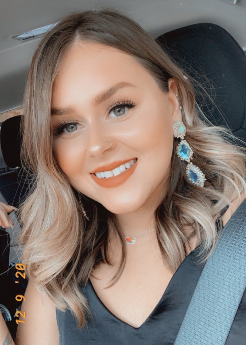 ReaganNicole5's tweet photo. #NewProfilePic 🦋 https://t.co/uThqijzMh6