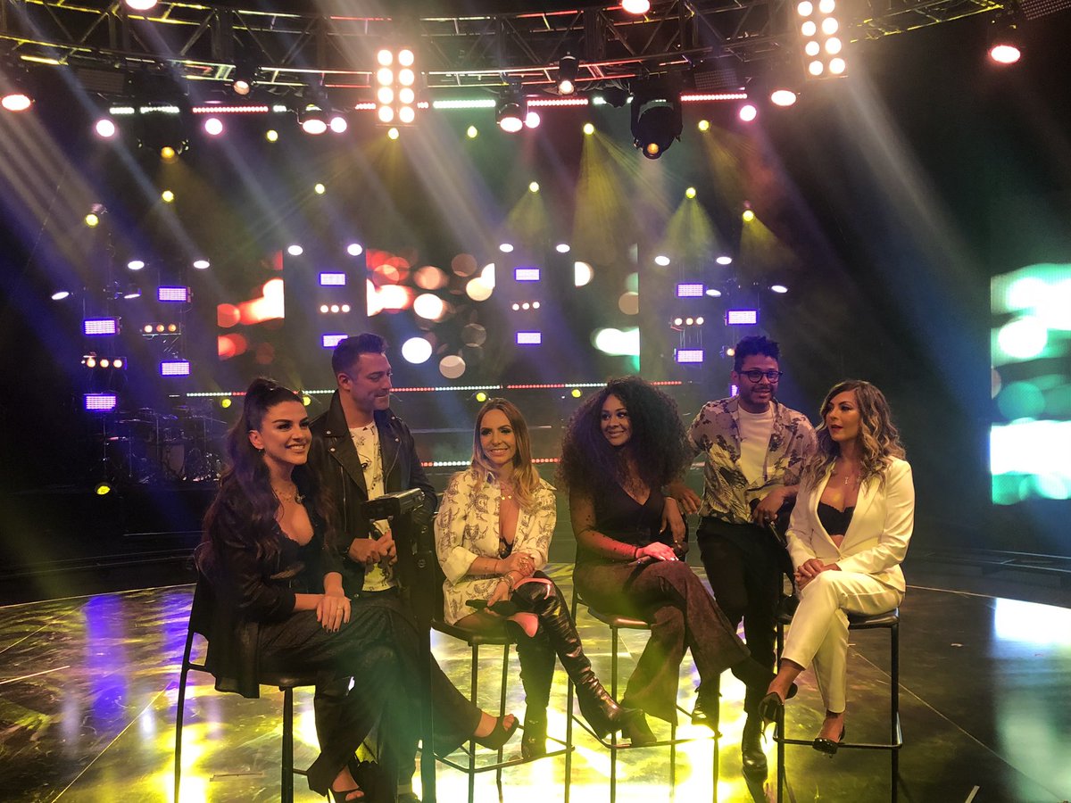 HologramaMx's tweet photo. Domingo de disfrutar el inicio de gira de los 30 años de @ov7oficial #OV730 https://t.co/IDCvoWoKqC