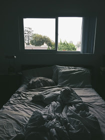 ViNTAGEKlK's tweet photo. Porque me haces sentir tanto que aunque esté saciada quiera más. 
Más de ti, más placer, más de nosotros. https://t.co/ZnZtkbpXes
