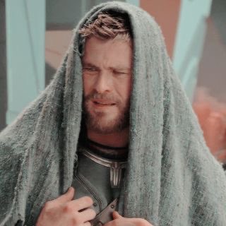 if you like mcu thor, open this thread <3