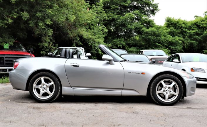 jdmbuysell's tweet photo. FOR SALE! 2001 Honda S2000
❤️ Follow us to see new JDMs for sale daily.
Info: https://t.co/IorXD0LV8G
#s #k #honda #vtec #ap #hondas #jdm #bas #f #c #modifiye #civic #tofa #kgram #drift #ki #r #society #hondacivic #gram #mugen #farzetki #air #turbo #dc #matkaps #typer https://t.co/q2uDQNpzB7