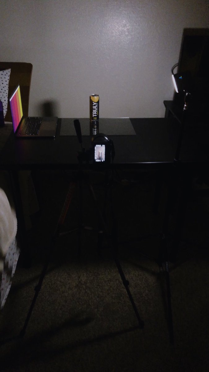 ricardosimages's tweet photo. The setup              Vs.         The shot https://t.co/048gpoz0b9