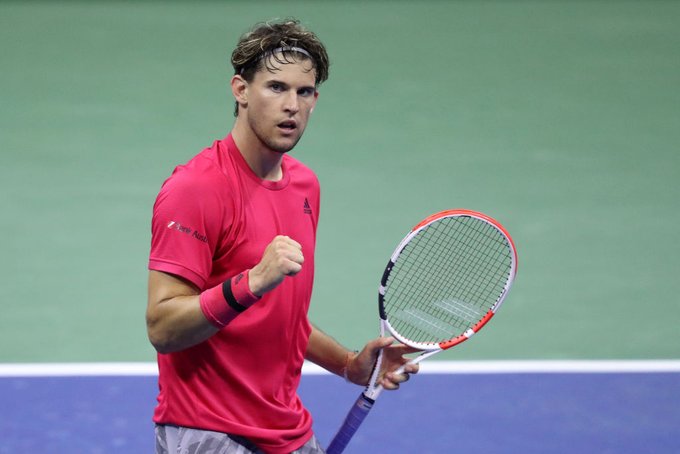 👏🏆 ¡UN CAMPEÓN HISTÓRICO! Thiem se transformó en el hombre N°150 de la historia en ganar un Grand Slam en singles, el 55° de la era profesional (desde 1968) y el 8° en actividad, tras Federer (20), Nadal (19), Djokovic (17), Murray (3), Wawrinka (3), Del Potro (1) y Cilic (1)