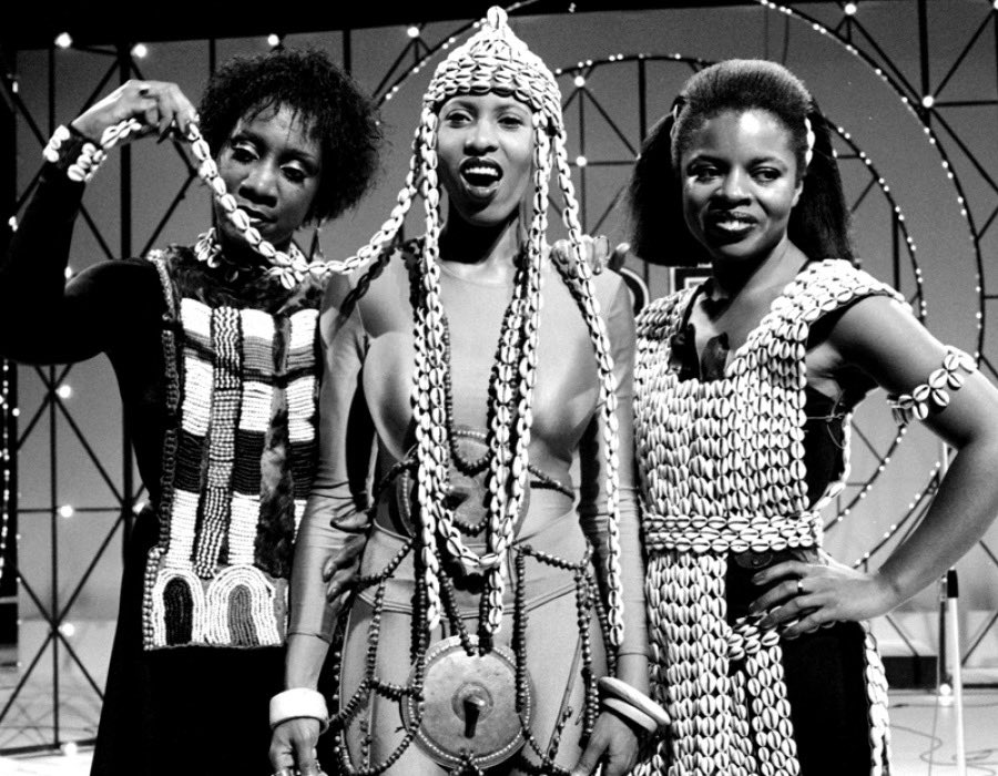 Latroy2u's tweet photo. Where would Afro-Futurism be if not for Labelle 👽 https://t.co/zE4W1xsRMz