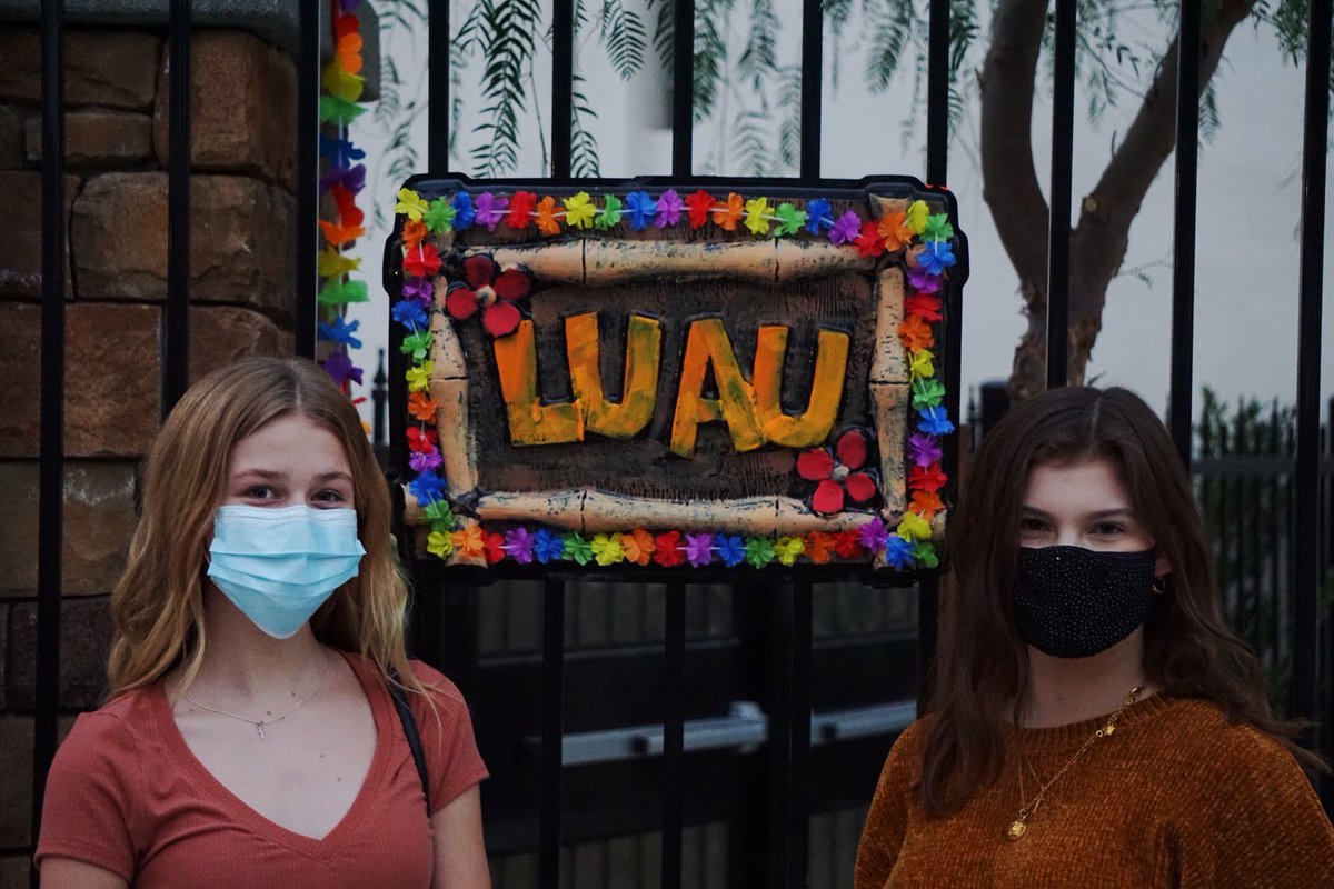 AQUINASHS's tweet photo. Wonderful “Luau Movie Night” at AHS on Saturday
Thanks to everyone who worked hard to make this a special evening for our students
#Community #Connection #LargeEnoughToChallenge #SmallEnoughToCare #WeAreAquinas https://t.co/4QMRYQdaXU