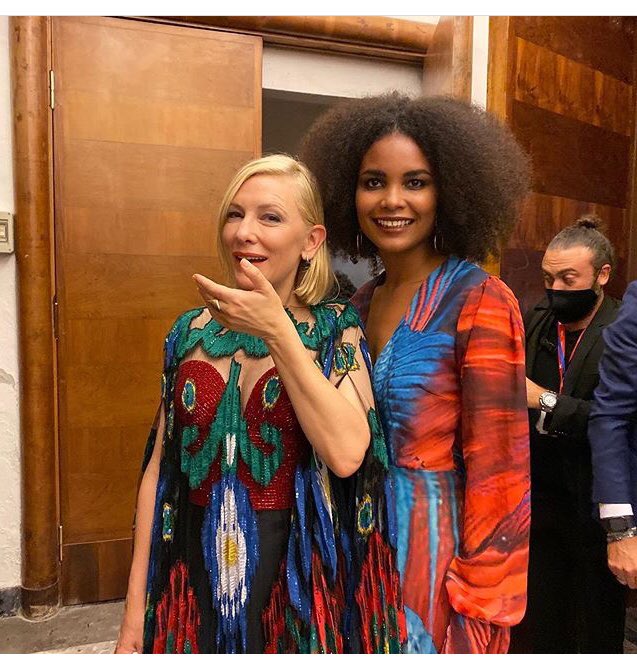 leonardomenamx's tweet photo. @leonardomenamx #menaredcarpet #INDIRAANDREW #WEARINGLEONARDOMENA EN @venicefilmfest PARA PRESENTAR #SELVATRAGICA CALZADO @PateyWoman Styling Lidia Armas https://t.co/oXJF3LQfqH