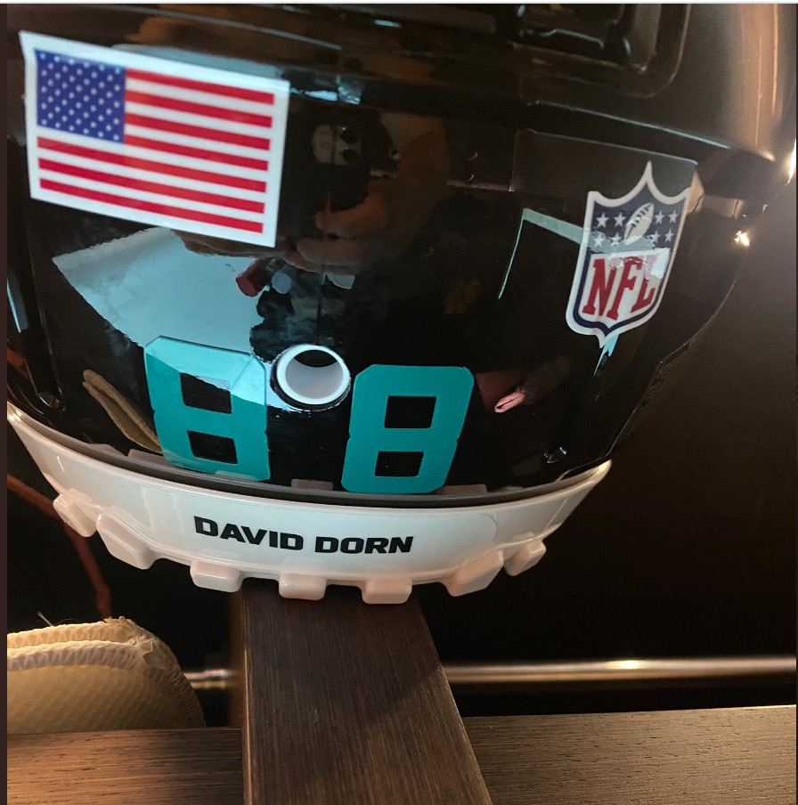 Jacksonville Jaguars star Tyler Eifert wore David Dorn's name on his helmet today. 

Dorn was a retired police captain who was murdered during the riots in St. Louis. This was a 100% pure class move from Eifert.