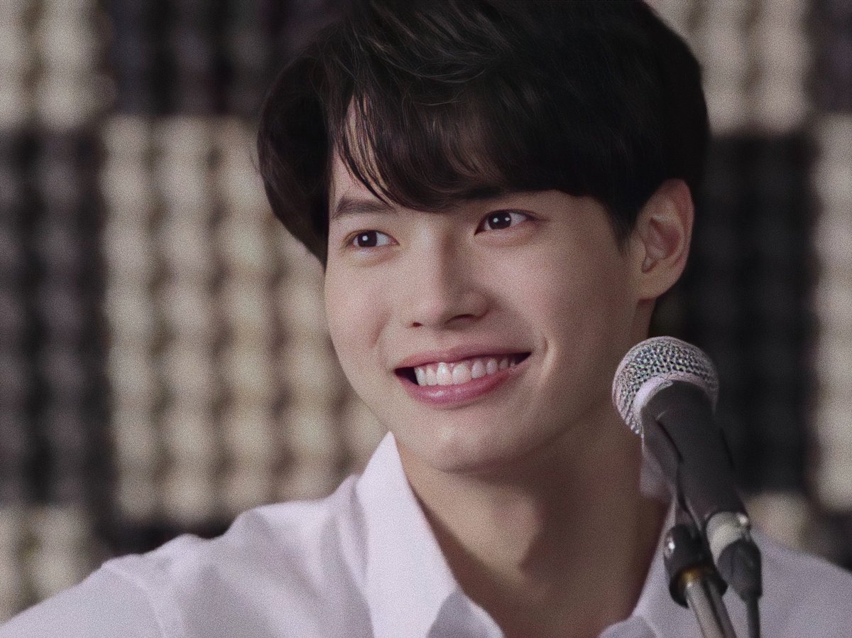 __opywpy__'s tweet photo. Congrats to your first solo song💚🎉
#คนนั้นต้องเป็นเธอ https://t.co/kBu43X5syu
