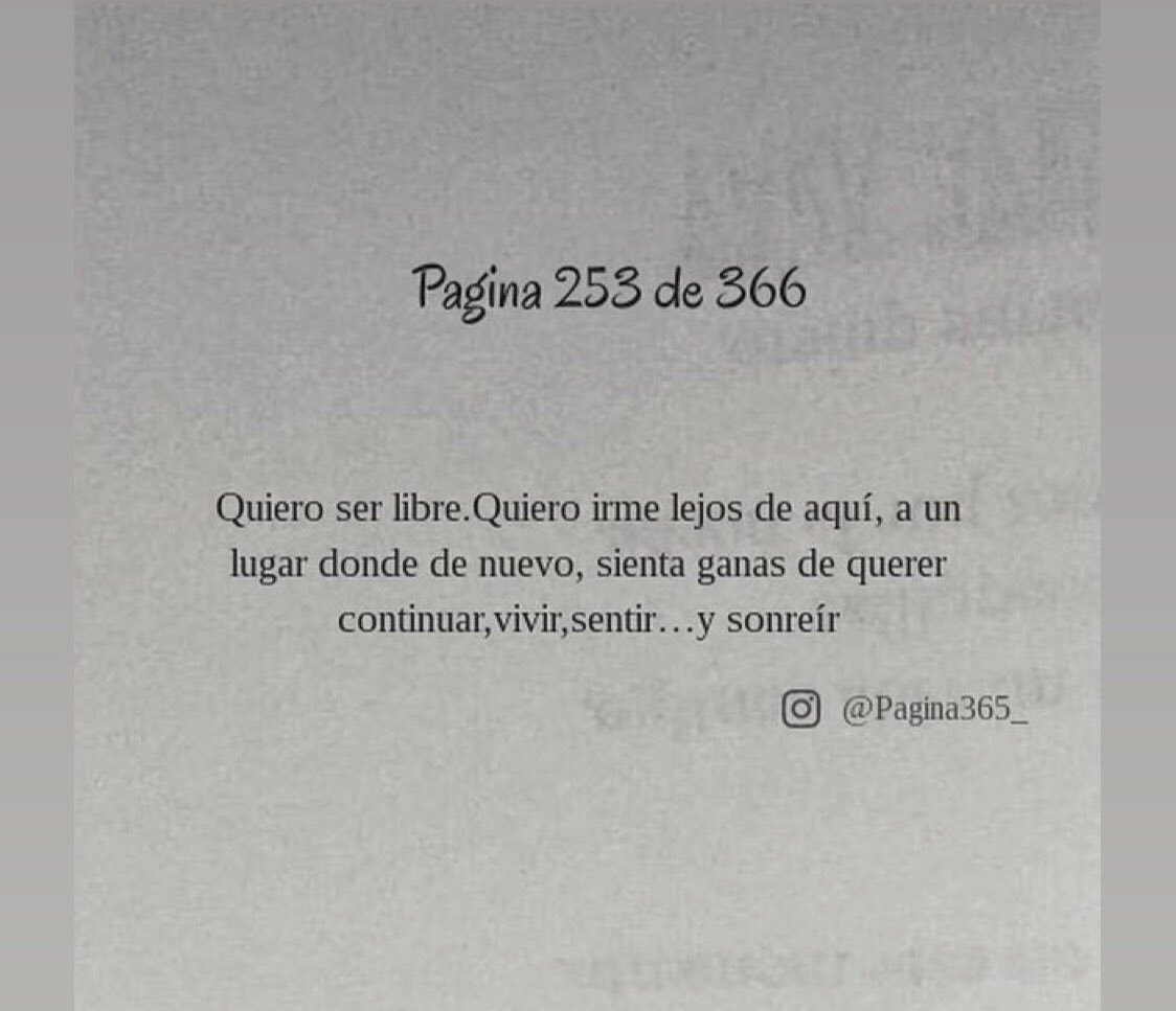 MyraGuirre's tweet photo. Quiero irme lejos de aquí, a un lugar donde de nuevo sienta ganas de querer continuar...
#capitulo27 #CapitulosDeMiVida https://t.co/NX1c4c7n8N