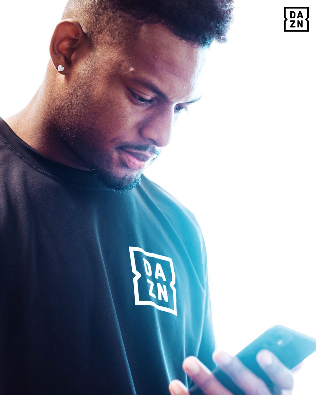 Juju Smith Schuster The Nfl Is Finally Back So If You Re In Canada You Better Gear Up With Dazn Ca Catch Every Game Through Nfl Game Pass Plus Nfl Redzone On