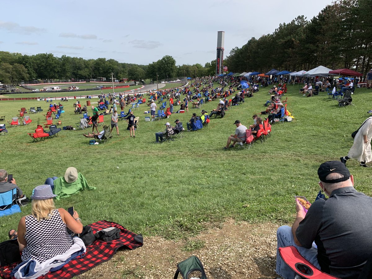 billditton73's tweet photo. Socially distanced at Mid-Ohio. No reason this can’t happen in Indy. #HarvestGP https://t.co/p8TmvwidGg