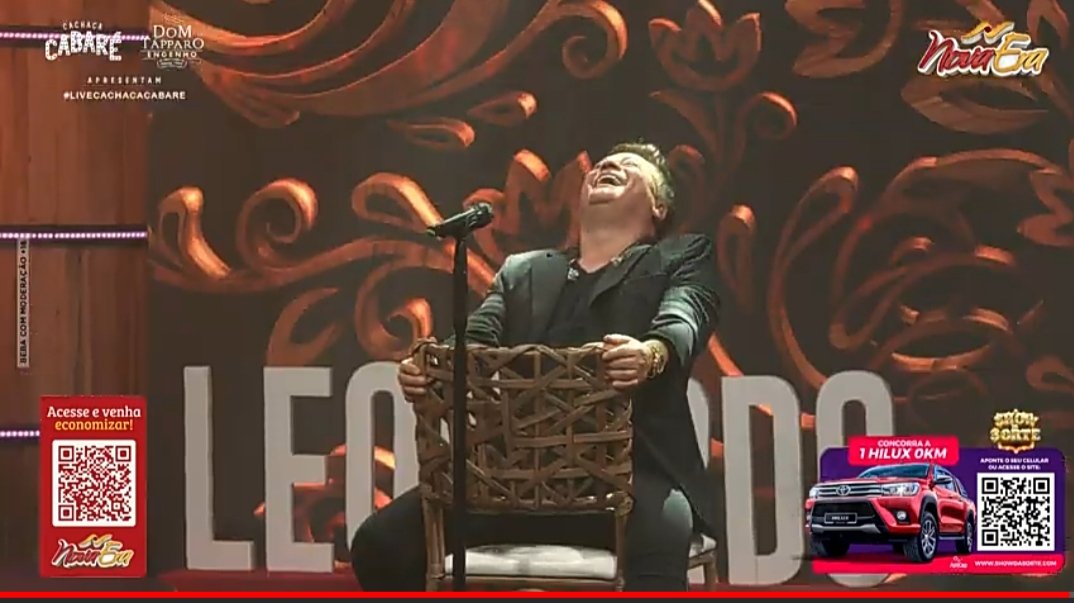 rafaelacruzLP's tweet image. Bruno: 34 anos... E eu NUNCA comi o Marrone
Leonardo:
#LiveCachacaCabare