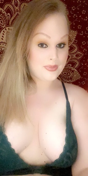 selling nude pics and videos I take venmo pay 📱 3366183533 or snapchat: mistync1991 Hit me up ! 💦 https://t<a href="/tag/pinktoes"class="tags"><span>#pinktoes</span></a>