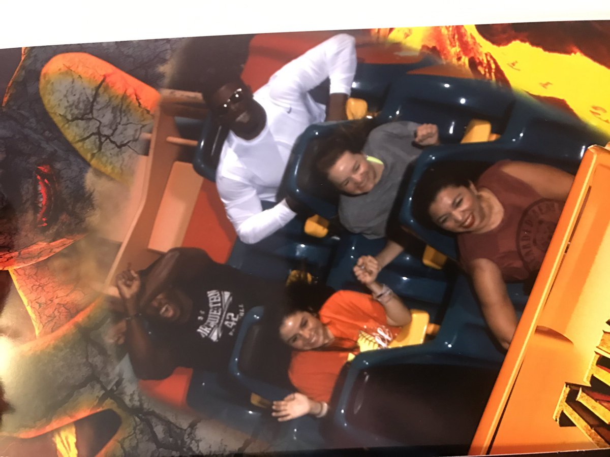 katelynkirk_'s tweet photo. In honor of game day, let’s bring back this gem @laurenavery618 . I’ll forever brag about this day https://t.co/Bnz8BttH8h