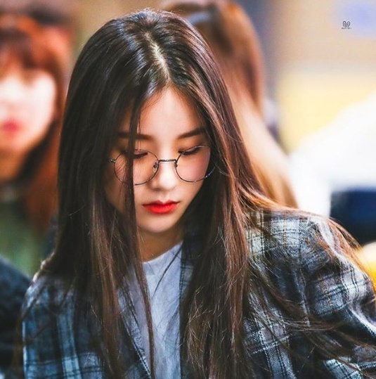 Hai gw rara
gw newbie, yang baik ajarin cara mainnya dong

mutual? rt or like
fambest? dobrak dm

#roleplayer #roleplayerindonesia #roleplayerkpop #roleplayerindo #roleplayerworld #rp #roleplayeraccount