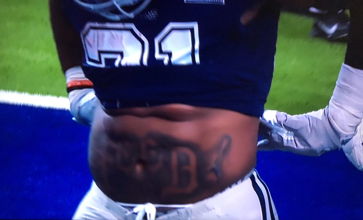 Jon Machota On Twitter It Appears Ezekiel Elliott Showed Off A Tattoo That Says Feed Me As In Feed Zeke After Scoring The Cowboys First Td Https T Co 3y1armhwcn