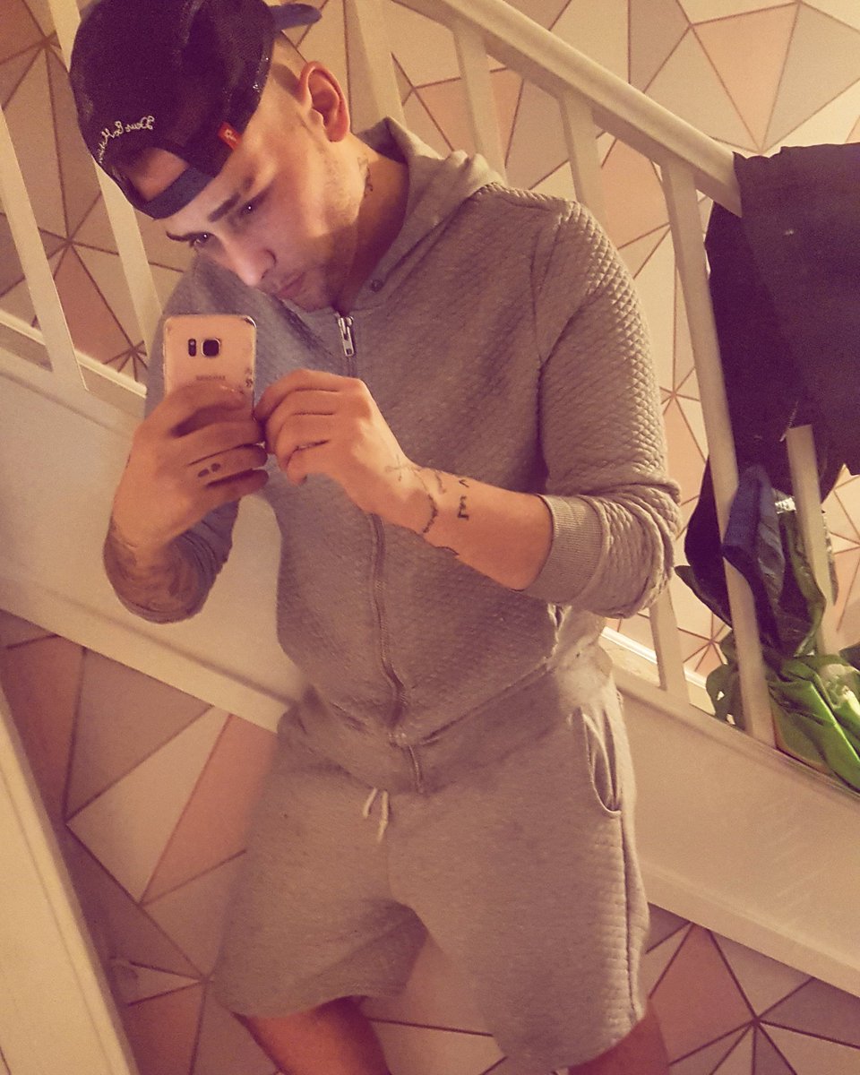mastershane19's tweet photo. 💪🏻#findom #alpha #cashmaster #paypig #fetish #tribute #bigdick #cashapp #hung #master #serveme #finsub #feetmaster #alphamale #Straightmaster #muscle

👉👉👉👉👉Onlyfans👉👉👉 https://t.co/Wvtziz5TCS👉👉👉👉👉👉 https://t.co/Wcl6oqZe3d https://t.co/YVnpGgjOVN