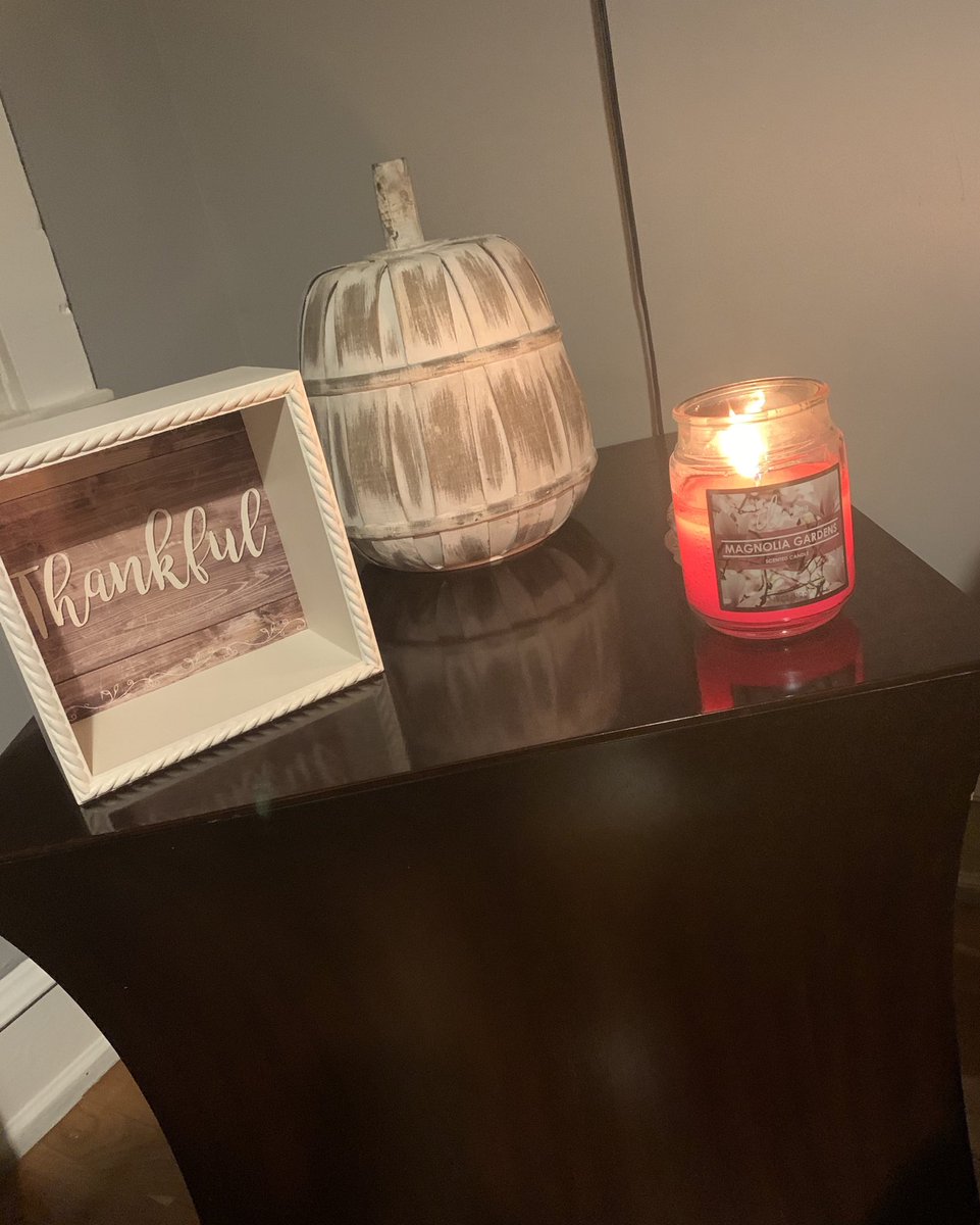 Alissa2613's tweet photo. 🍁🍂Pumpkin spice and all things nice🍂🍁 https://t.co/oRSVEtALRs