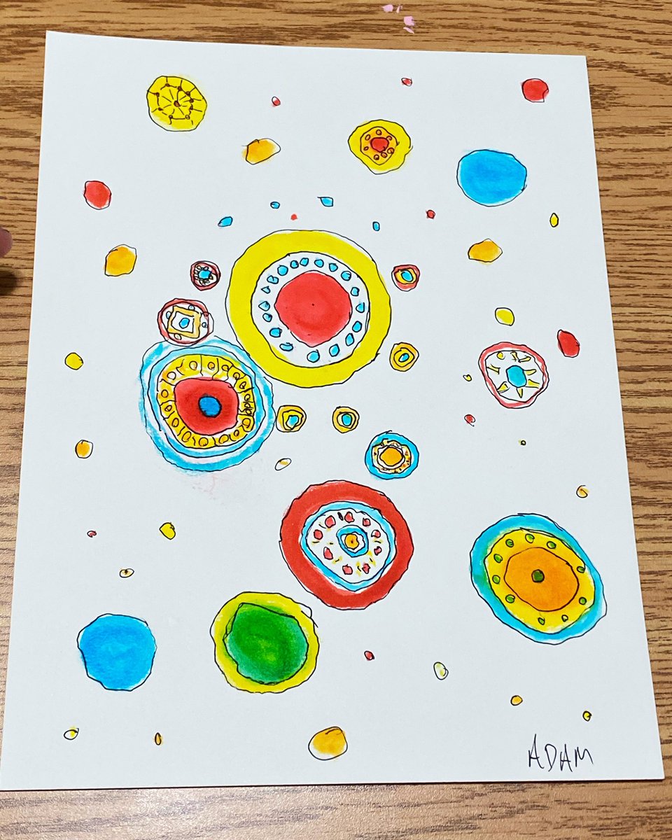 carlyandadam's tweet image. Made Dots for #InternationalDotDay! Make your mark September 15th...ish. thedotclub.org/dotday/ #createbravely #DotDay2020 #dotsforlight @DotClubConnect @peterhreynolds