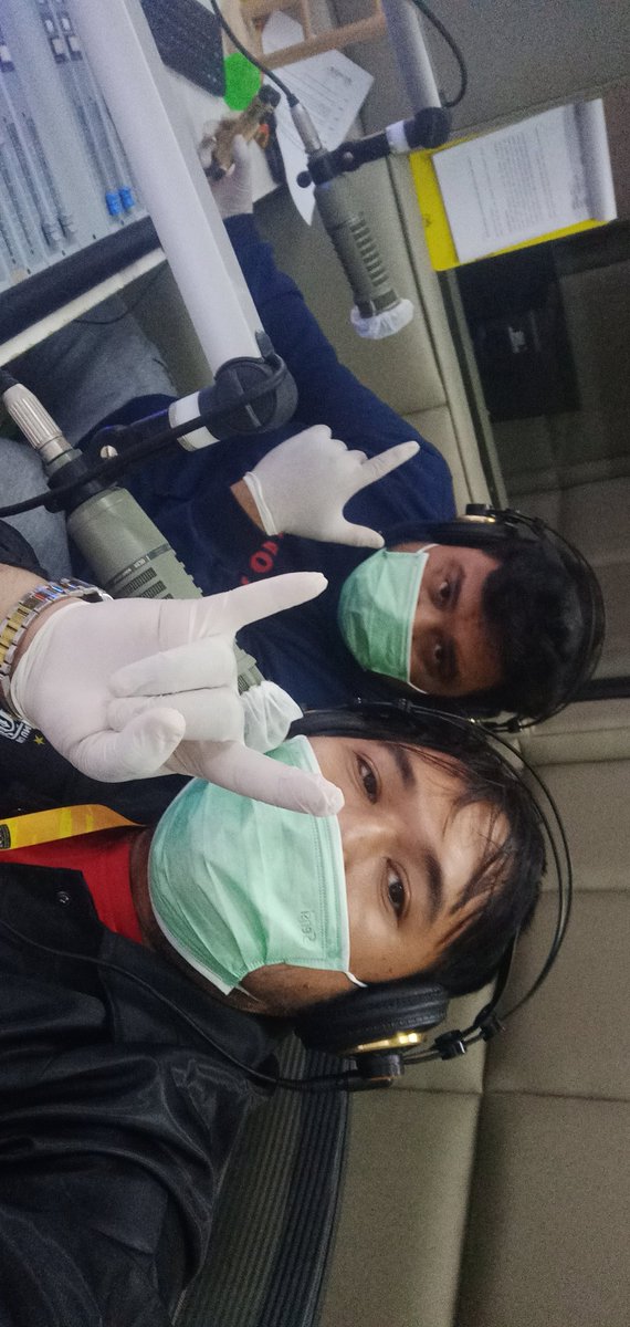 kemBALI!!! #WarmingUpMorningShow 
106.9 <a href="/BaliUnitedFM/">Bali United FM</a> 
<a href="/SigitSugiantor4/">SGT</a> 

#YourSportaintmentStation