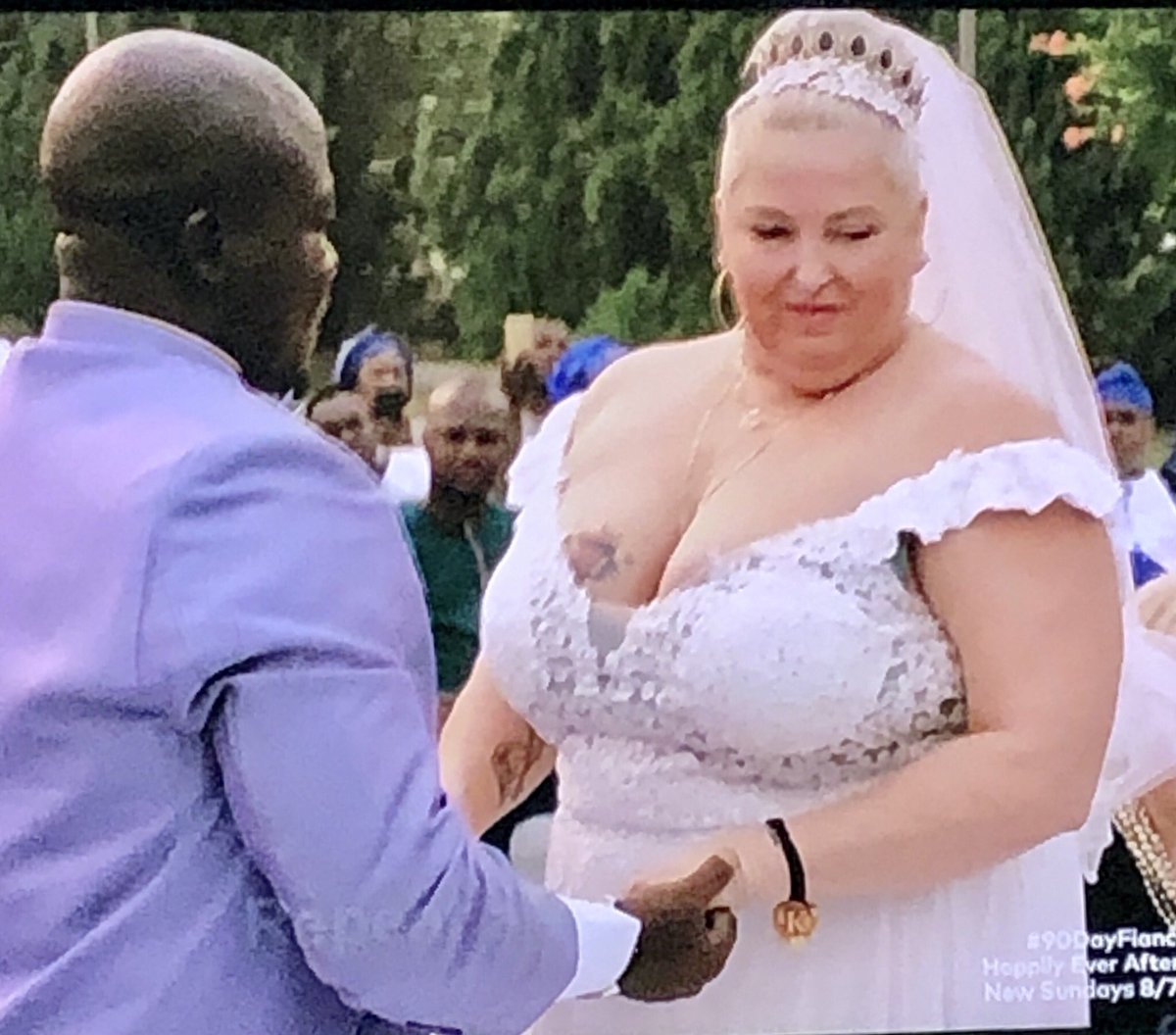 CupcakeQuips's tweet photo. “Something borrowed, something old, something new, something blue..”
Angela: This old blue bra will cover two of the four. 
#90DayFiance #90DayFianceHappilyEverAfter https://t.co/1qua1lBJkZ